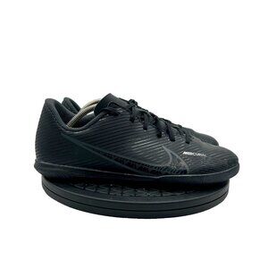 Nike Zoom Mercurial Vapor 15 Club Turf Soccer  DJ5968-001 youth size Y6